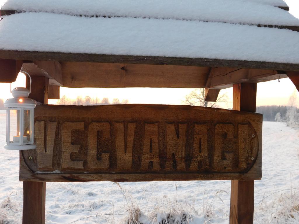 Vecvanagi Jaunmuiza Εξωτερικό φωτογραφία